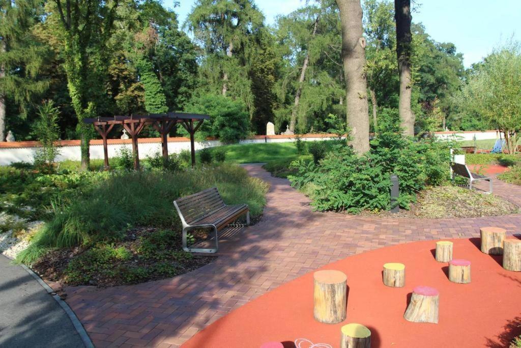 Steam Park Apartment - Spokojne Miejsce W Centrum Krakowa Bagian luar foto